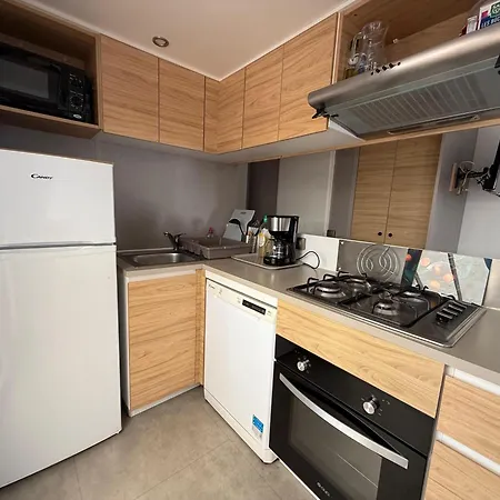 Le Castellas - Mobil-home Familiale Premium 3 سُت